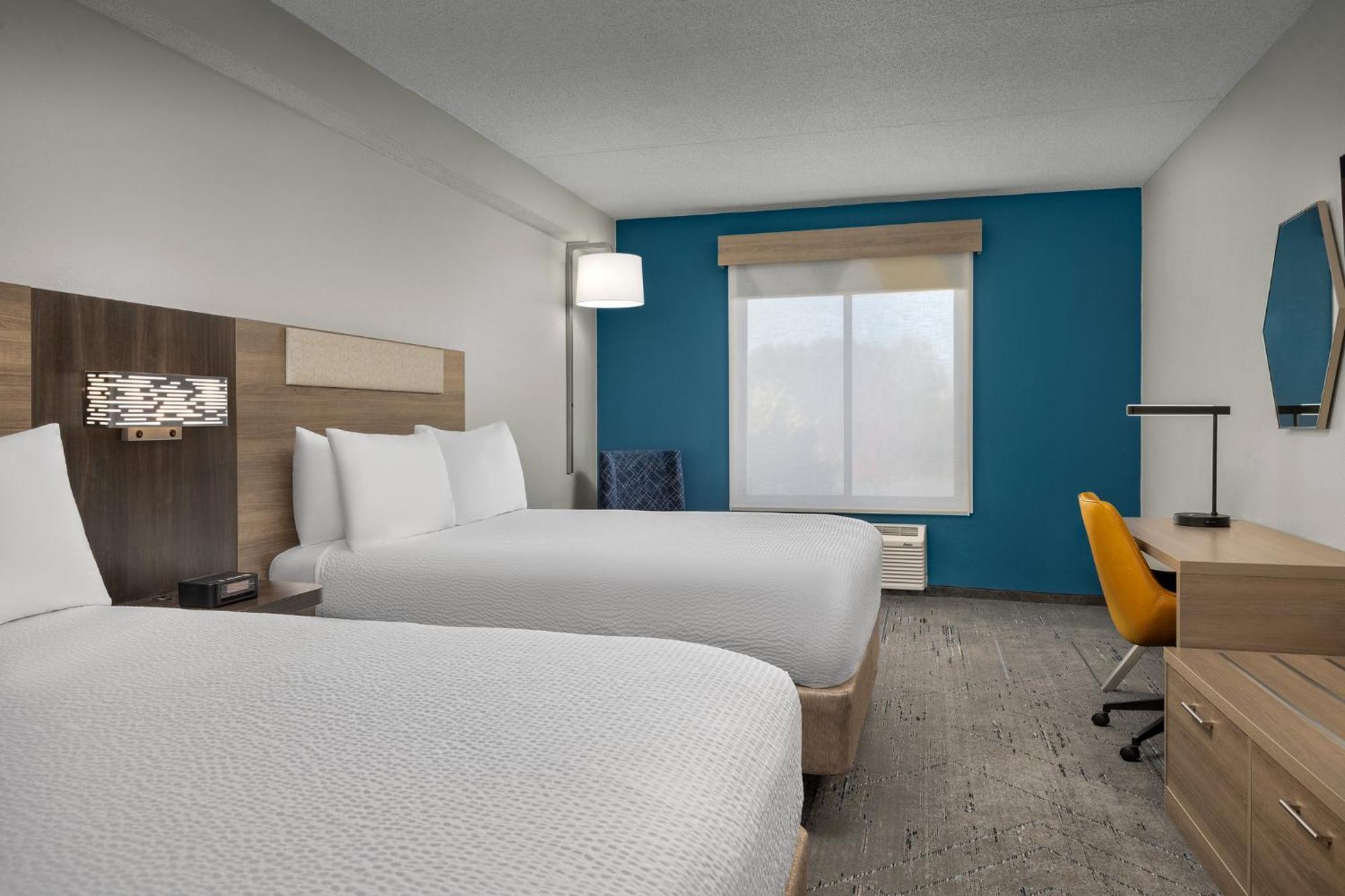 Holiday Inn Express Hotel & Suites Greensboro - Airport Area By Ihg Zewnętrze zdjęcie