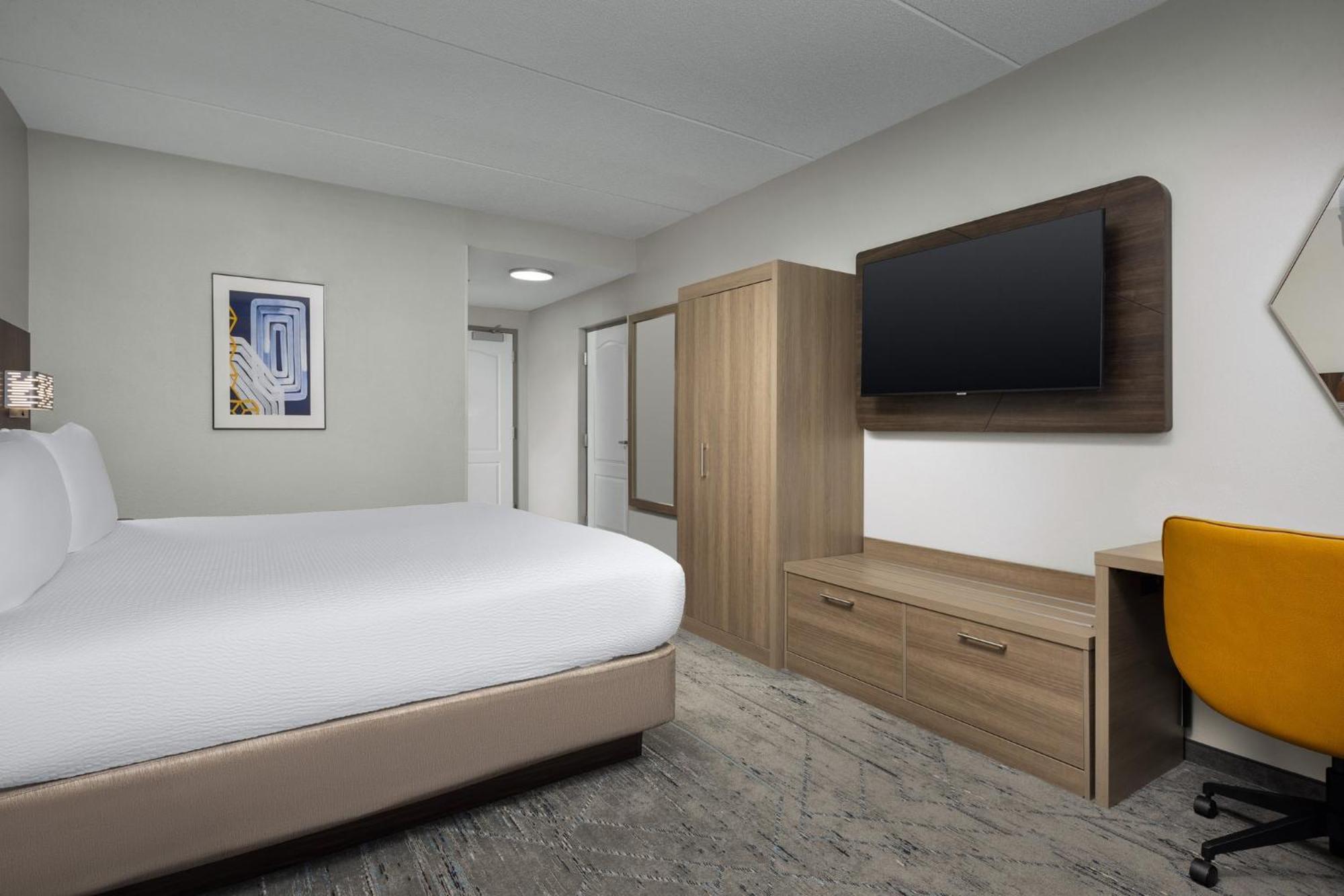 Holiday Inn Express Hotel & Suites Greensboro - Airport Area By Ihg Zewnętrze zdjęcie