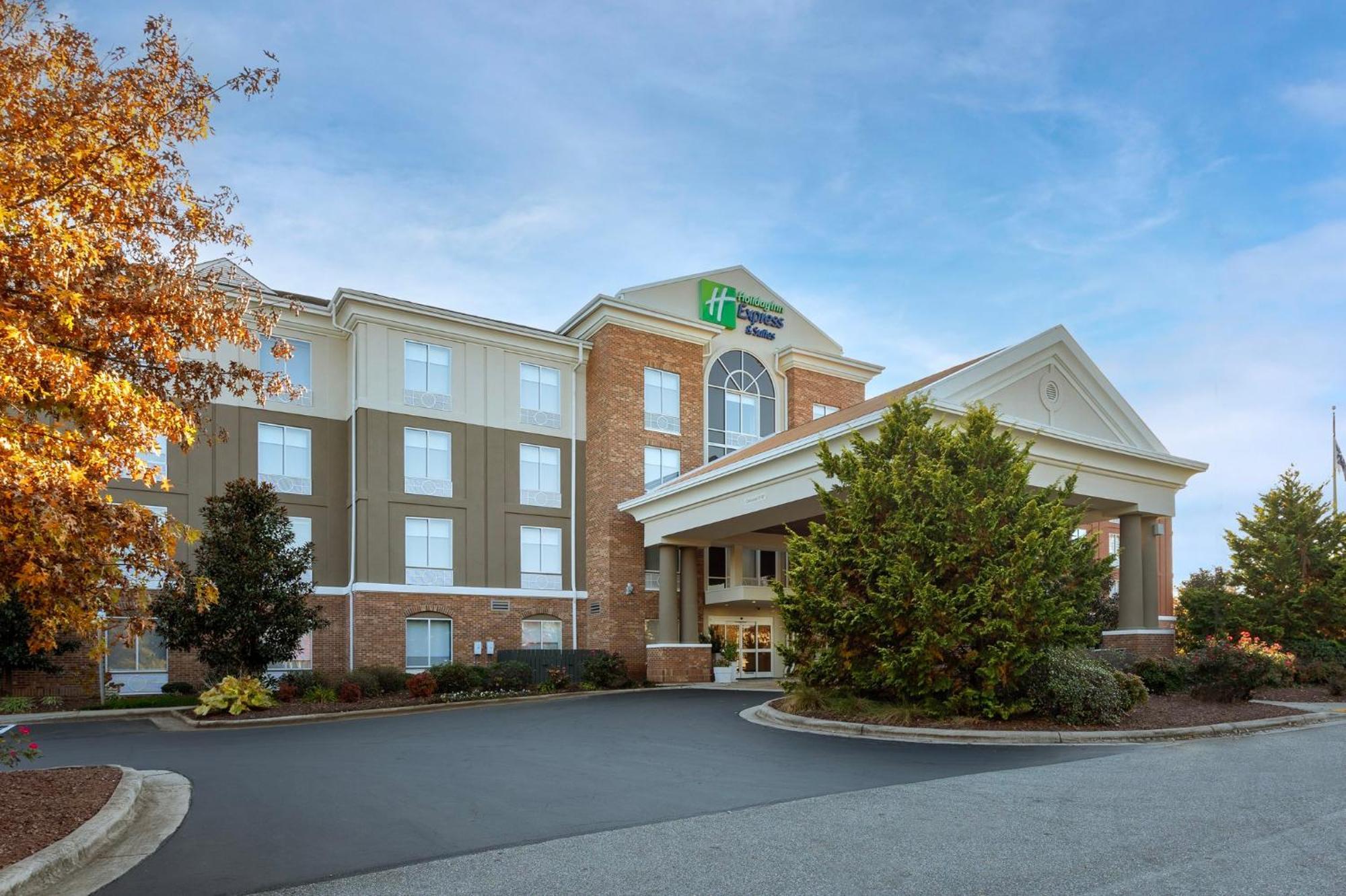 Holiday Inn Express Hotel & Suites Greensboro - Airport Area By Ihg Zewnętrze zdjęcie