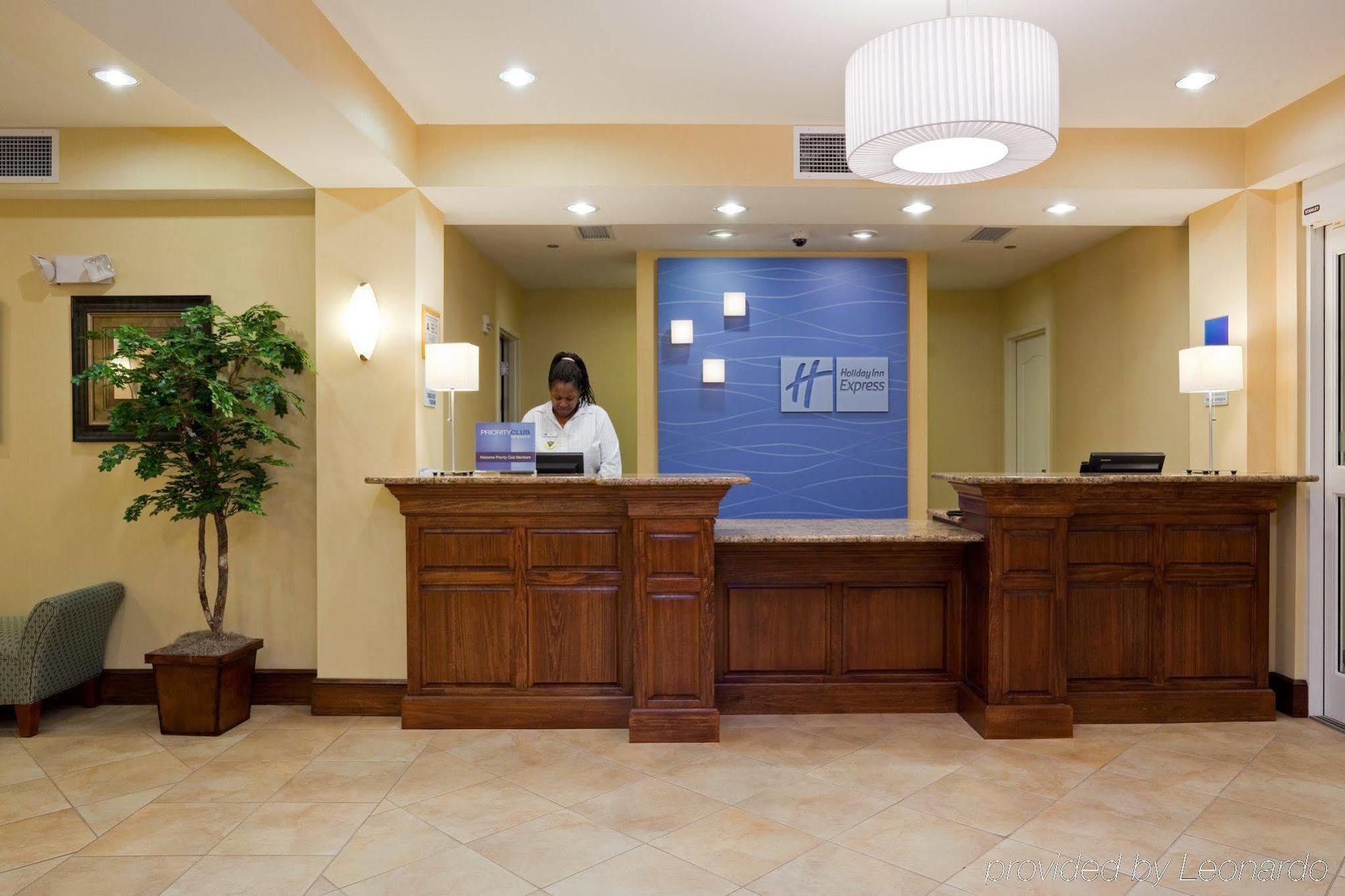 Holiday Inn Express Hotel & Suites Greensboro - Airport Area By Ihg Zewnętrze zdjęcie